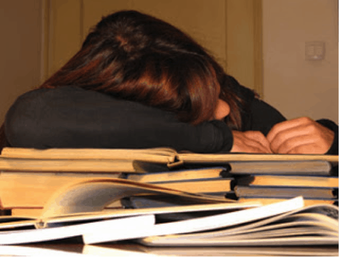 Estudiar y no dormir